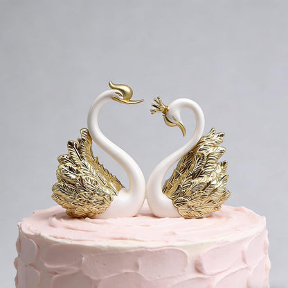 Swan Cake Toppers Set with Crown Swan Figurine Creative 2-Piece Cake Decoration for Birthday Wedding Desktop & Car Ornament