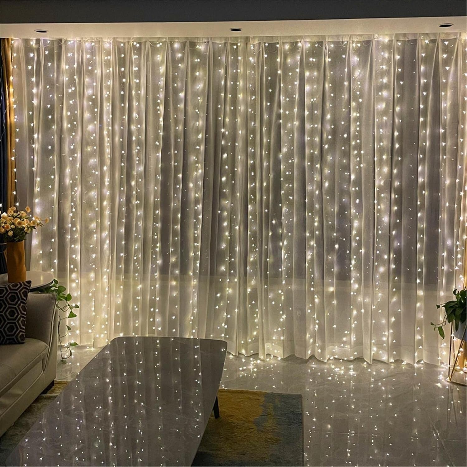 Window Curtain String Lights,300Pcs LED String Lights Curtain Lights Indoor Outdoor Lights for Christmas String Lights for Bedroom USB Charging White